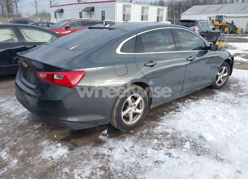 Photo 4 of 2017 Chevrolet Malibu LS (VIN 1G1ZB5ST8HF274053)