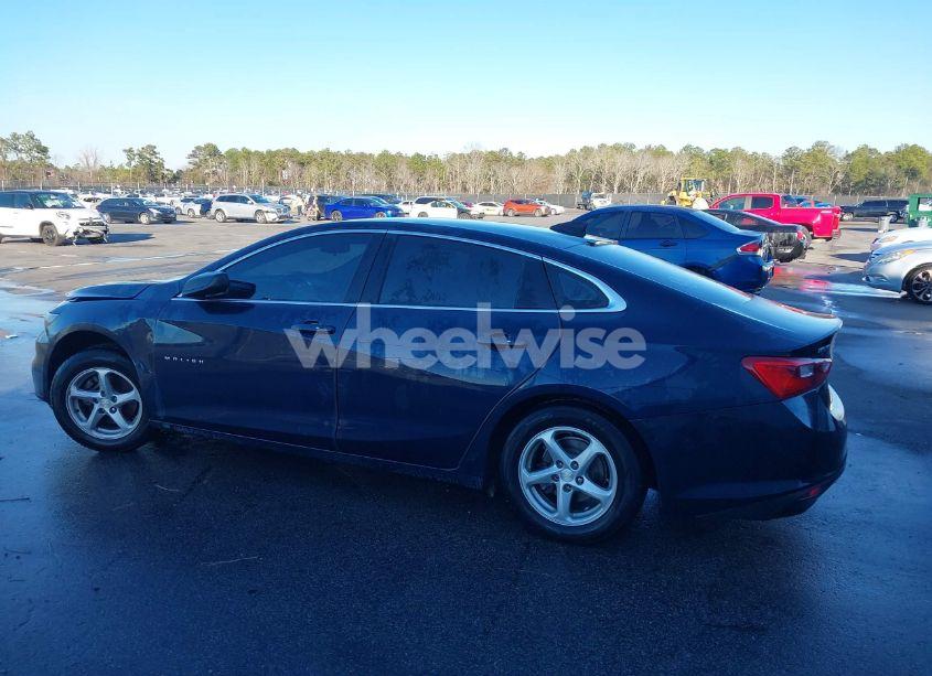 Photo 14 of 2017 Chevrolet Malibu LS (VIN 1G1ZB5ST8HF275946)