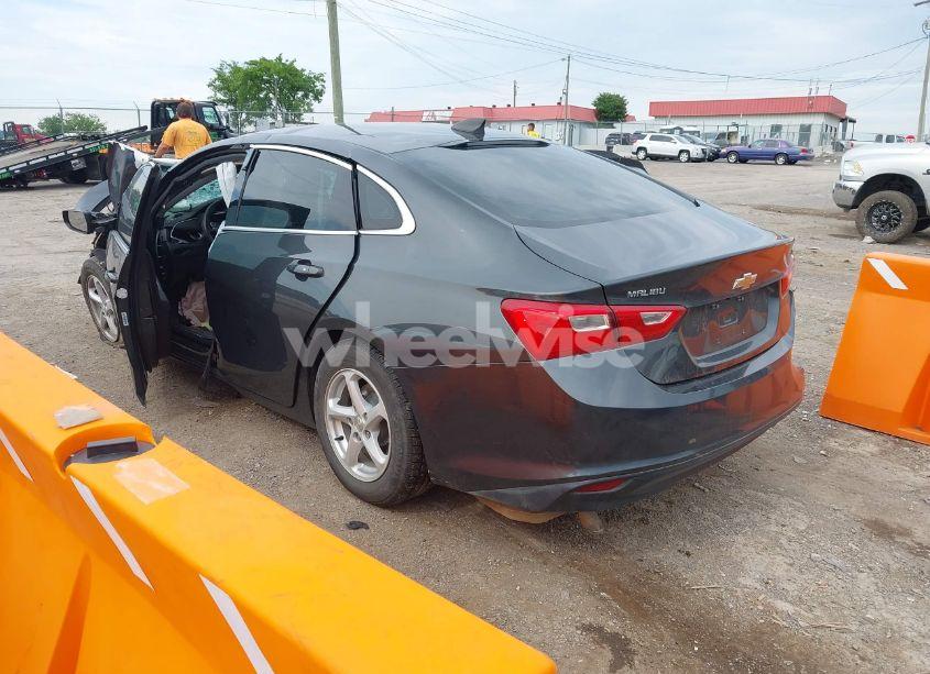 Photo 3 of 2018 Chevrolet Malibu 1LS (VIN 1G1ZB5ST8JF140729)