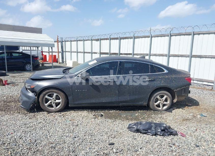 Photo 15 of 2018 Chevrolet Malibu 1LS (VIN 1G1ZB5ST8JF158390)