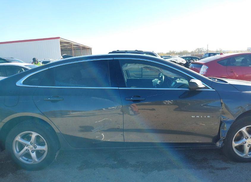 Photo 13 of 2018 Chevrolet Malibu 1LS (VIN 1G1ZB5ST8JF166506)