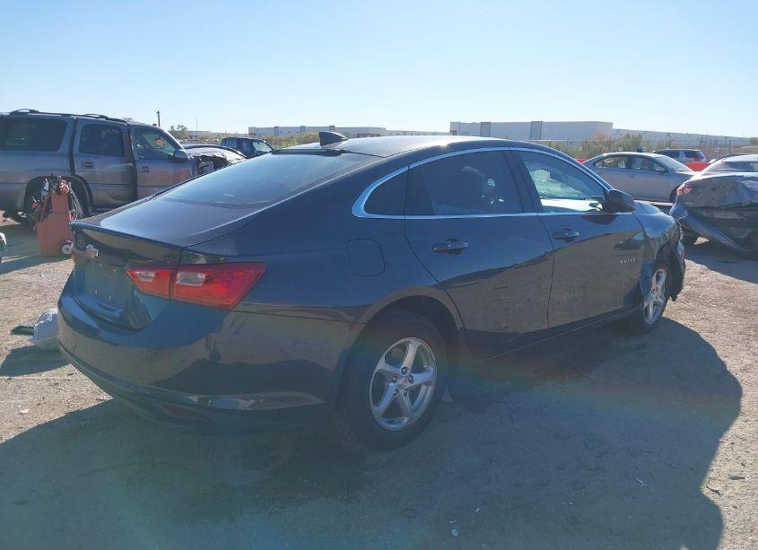 Photo 4 of 2018 Chevrolet Malibu 1LS (VIN 1G1ZB5ST8JF166506)