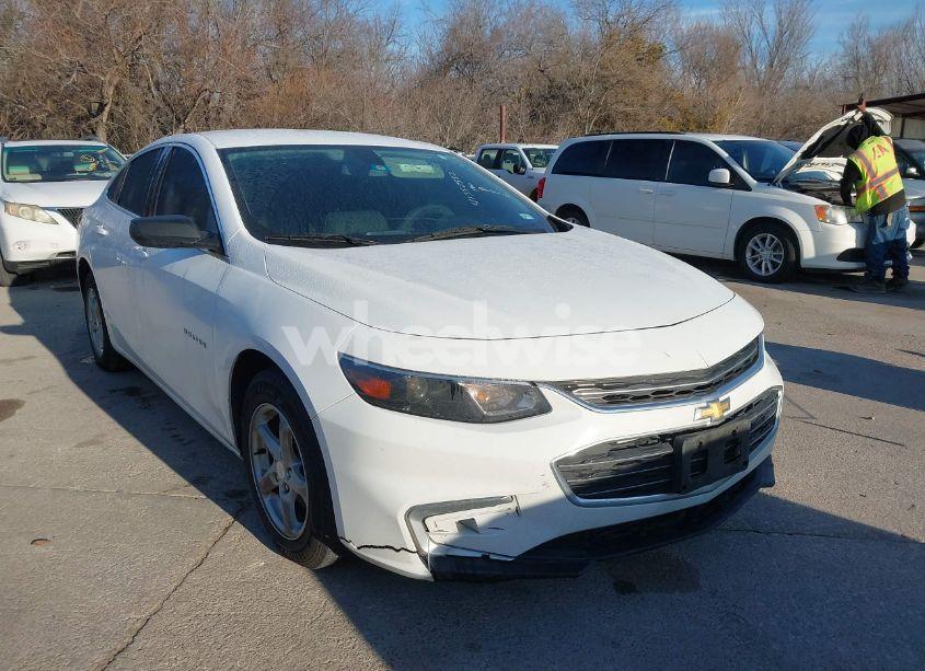 2018 Chevrolet Malibu 1LS (VIN 1G1ZB5ST8JF168417) main photo