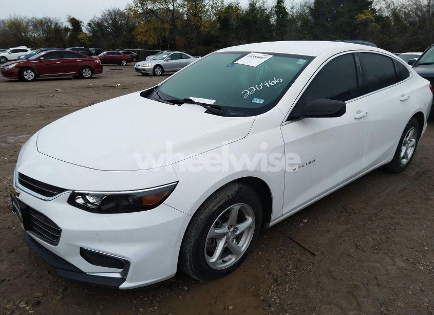 Photo 2 of 2018 Chevrolet Malibu 1LS (VIN 1G1ZB5ST8JF220466)