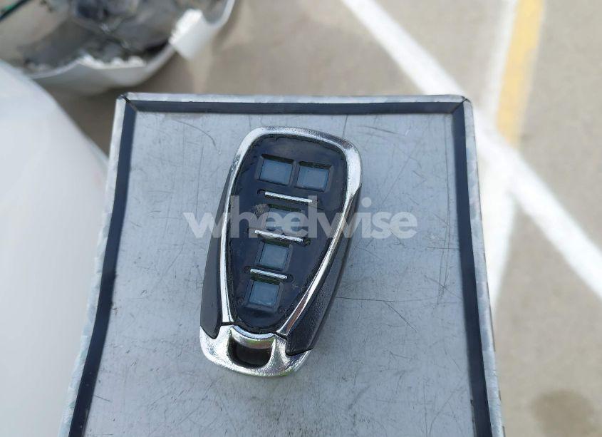 Photo 11 of 2018 Chevrolet Malibu 1LS (VIN 1G1ZB5ST8JF220645)