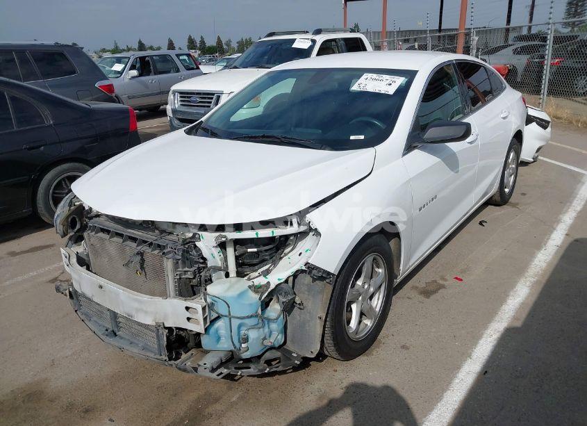 Photo 2 of 2018 Chevrolet Malibu 1LS (VIN 1G1ZB5ST8JF220645)
