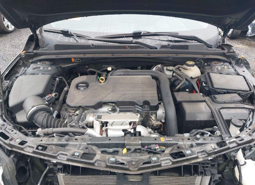 Photo 10 of 2018 Chevrolet Malibu 1LS (VIN 1G1ZB5ST8JF222847)