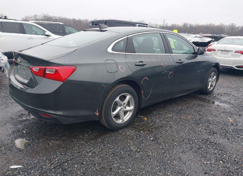 Photo 4 of 2018 Chevrolet Malibu 1LS (VIN 1G1ZB5ST8JF222847)