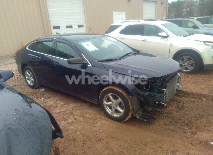 2018 Chevrolet Malibu 1LS (VIN 1G1ZB5ST8JF254679) main photo