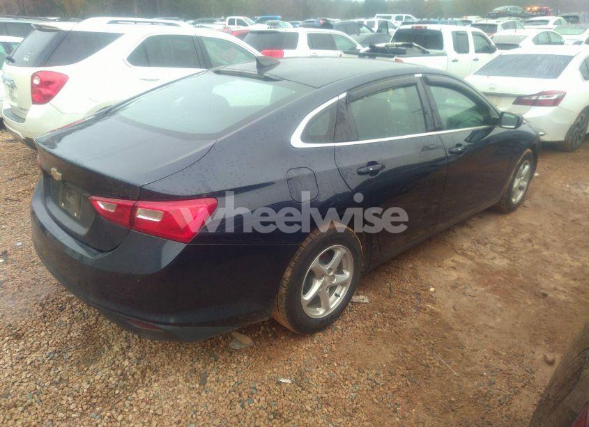 Photo 4 of 2018 Chevrolet Malibu 1LS (VIN 1G1ZB5ST8JF254679)