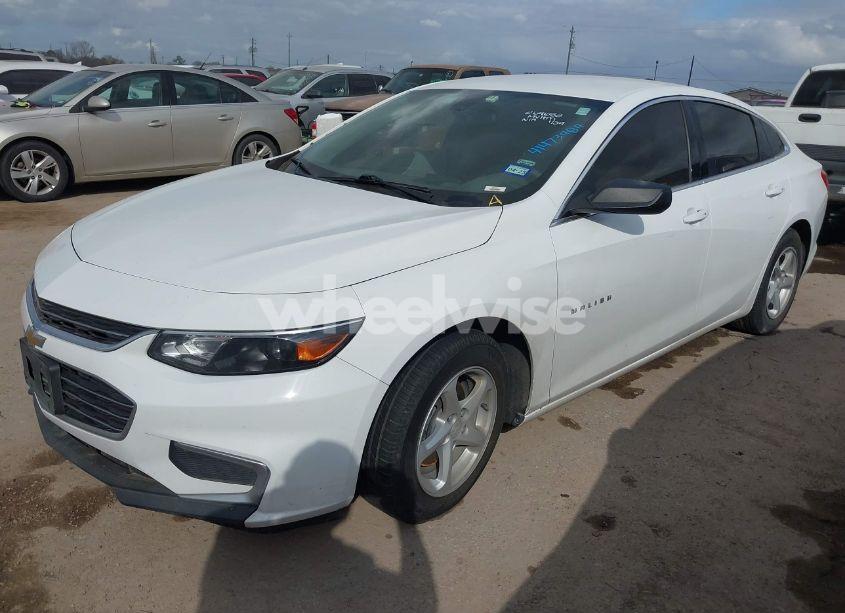 Photo 2 of 2018 Chevrolet Malibu 1LS (VIN 1G1ZB5ST8JF269652)