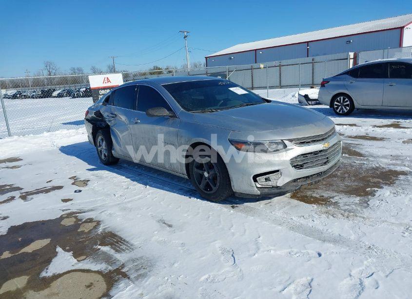 2018 Chevrolet Malibu 1LS (VIN 1G1ZB5ST8JF272079) main photo