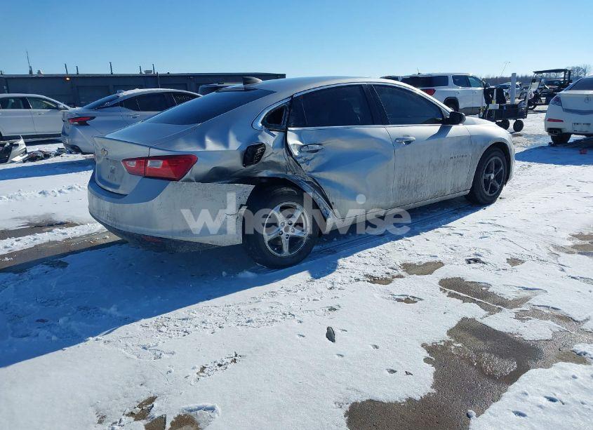 Photo 4 of 2018 Chevrolet Malibu 1LS (VIN 1G1ZB5ST8JF272079)