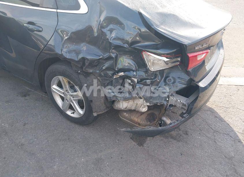 Photo 6 of 2019 Chevrolet Malibu 1LS (VIN 1G1ZB5ST8KF123950)