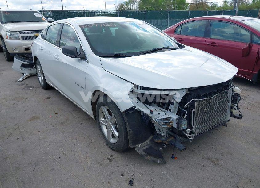 2019 Chevrolet Malibu 1LS (VIN 1G1ZB5ST8KF203815) main photo