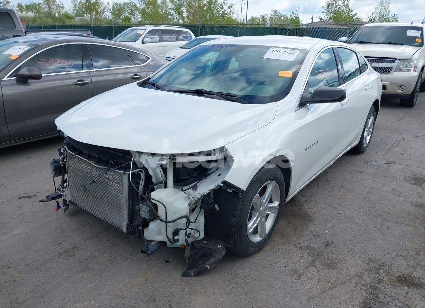 Photo 2 of 2019 Chevrolet Malibu 1LS (VIN 1G1ZB5ST8KF203815)