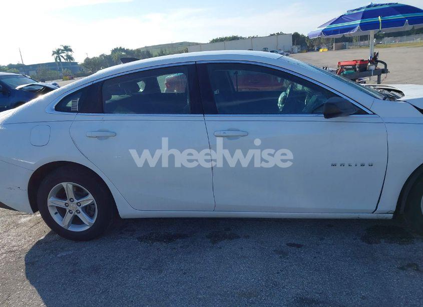 Photo 13 of 2019 Chevrolet Malibu 1LS (VIN 1G1ZB5ST8KF223370)