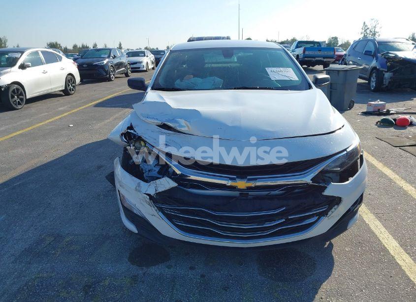 Photo 6 of 2019 Chevrolet Malibu 1LS (VIN 1G1ZB5ST8KF223370)