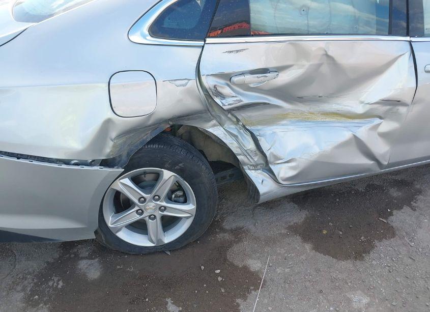 Photo 6 of 2020 Chevrolet Malibu FWD LS (VIN 1G1ZB5ST8LF038379)