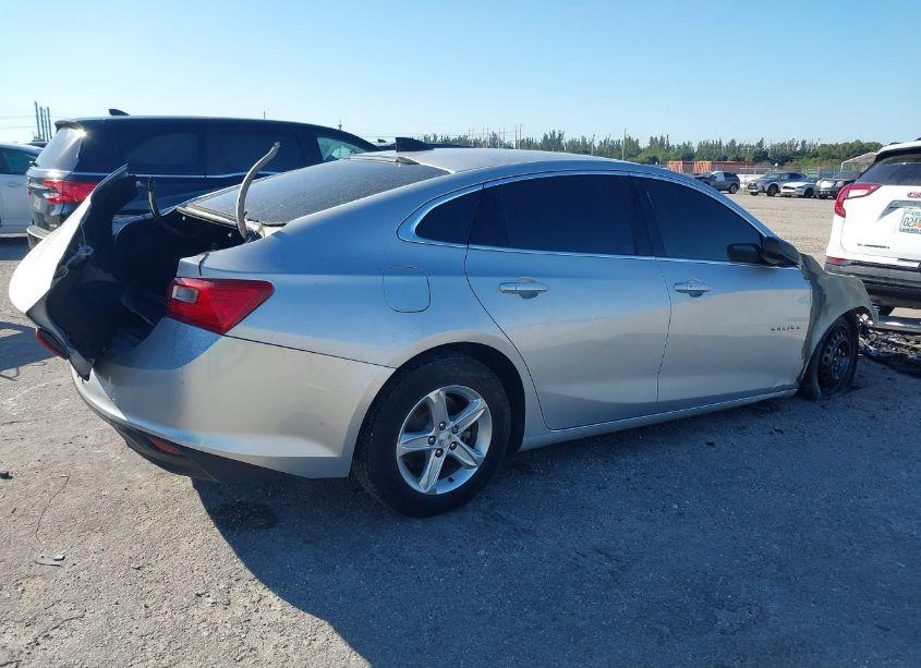 Photo 4 of 2020 Chevrolet Malibu FWD LS (VIN 1G1ZB5ST8LF121164)