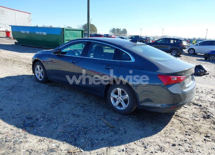 Photo 3 of 2020 Chevrolet Malibu FWD LS (VIN 1G1ZB5ST8LF138594)