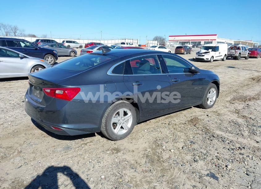 Photo 4 of 2020 Chevrolet Malibu FWD LS (VIN 1G1ZB5ST8LF138594)
