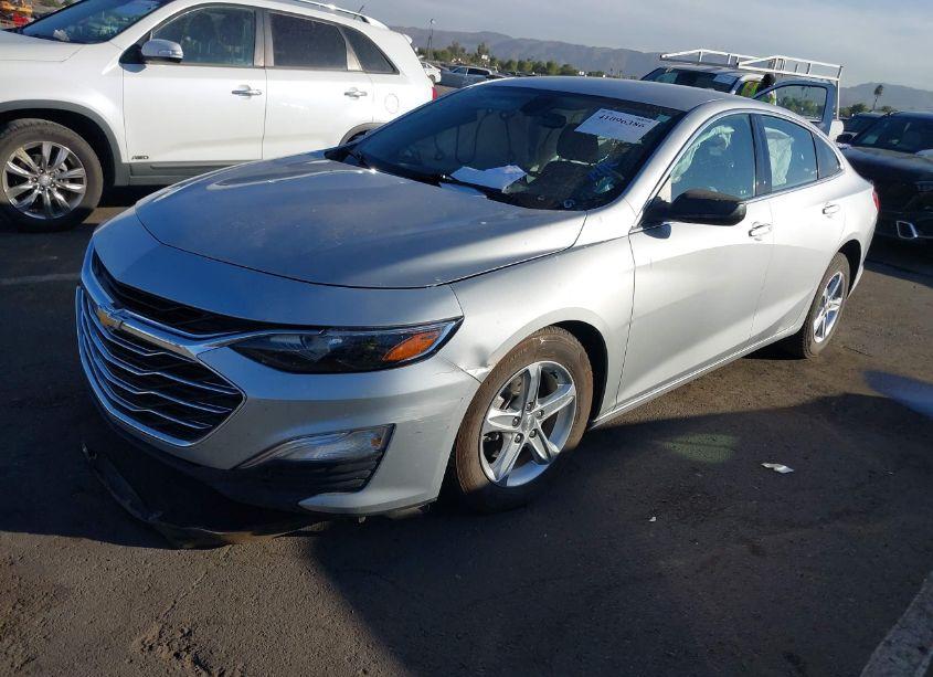 Photo 2 of 2020 Chevrolet Malibu FWD LS (VIN 1G1ZB5ST8LF158103)