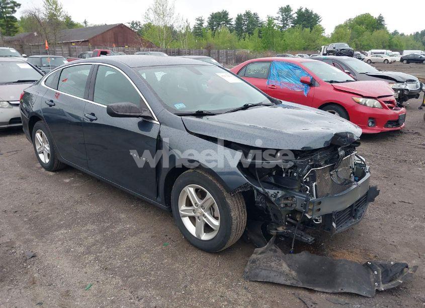 2021 Chevrolet Malibu FWD LS (VIN 1G1ZB5ST8MF053000) main photo