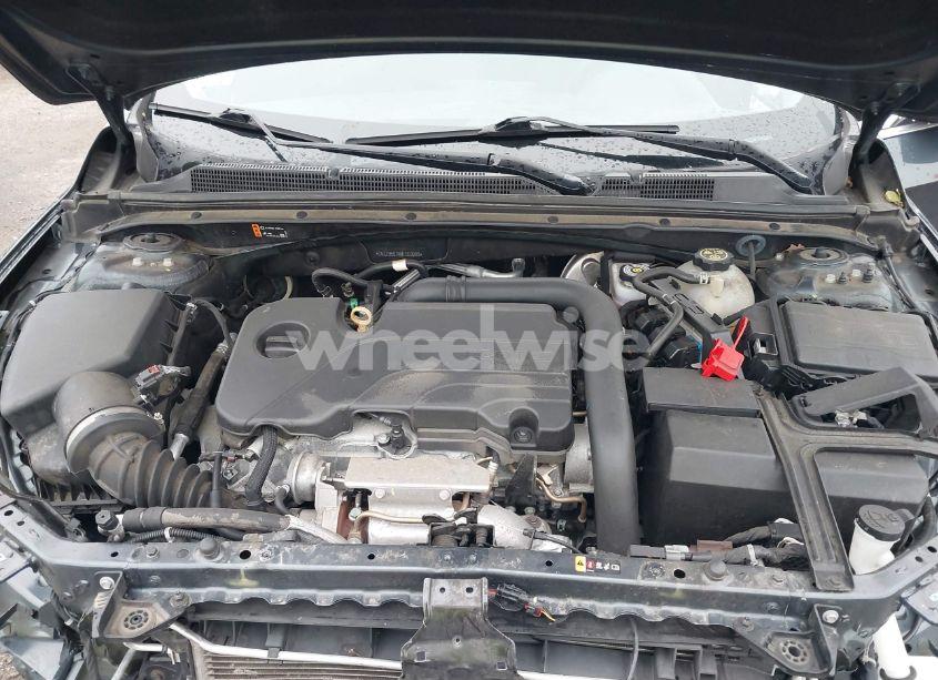 Photo 10 of 2021 Chevrolet Malibu FWD LS (VIN 1G1ZB5ST8MF053000)