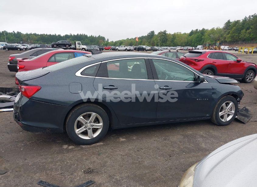 Photo 14 of 2021 Chevrolet Malibu FWD LS (VIN 1G1ZB5ST8MF053000)