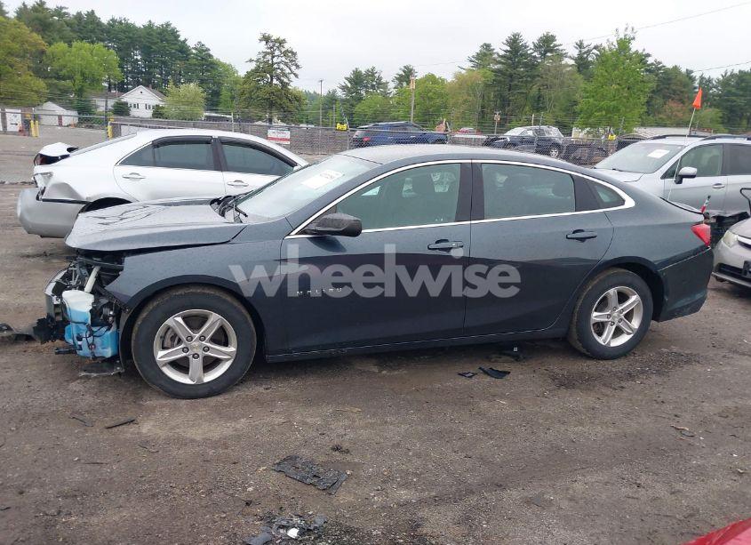 Photo 15 of 2021 Chevrolet Malibu FWD LS (VIN 1G1ZB5ST8MF053000)