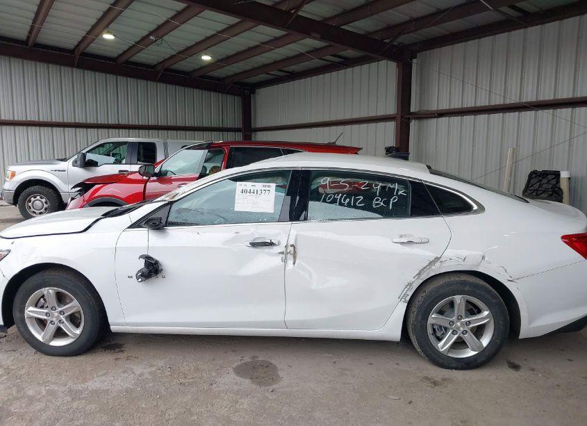 Photo 14 of 2021 Chevrolet Malibu FWD LS (VIN 1G1ZB5ST8MF086949)