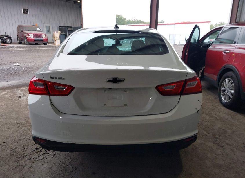 Photo 16 of 2021 Chevrolet Malibu FWD LS (VIN 1G1ZB5ST8MF086949)