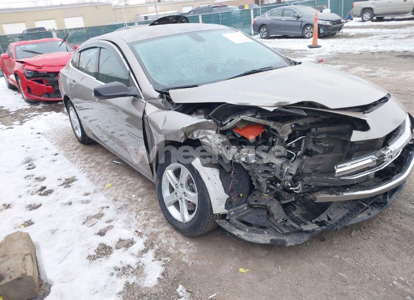 2022 Chevrolet Malibu FWD LS (VIN 1G1ZB5ST8NF190150) main photo