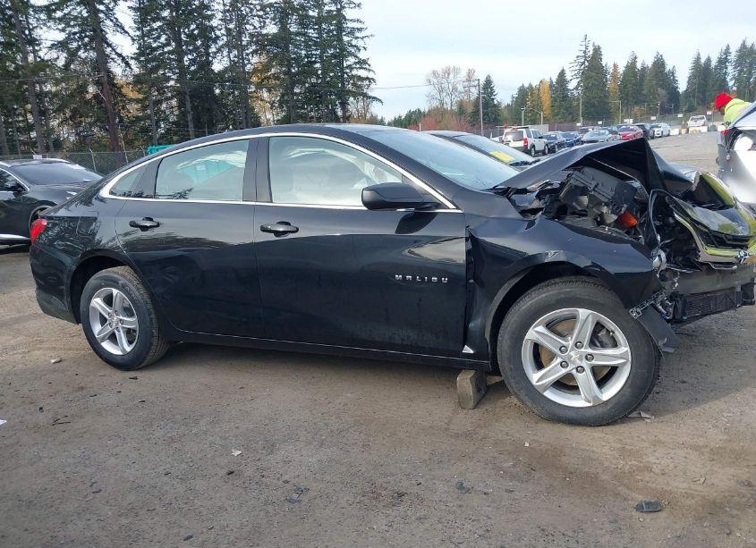 Photo 13 of 2022 Chevrolet Malibu FWD LS (VIN 1G1ZB5ST8NF204838)