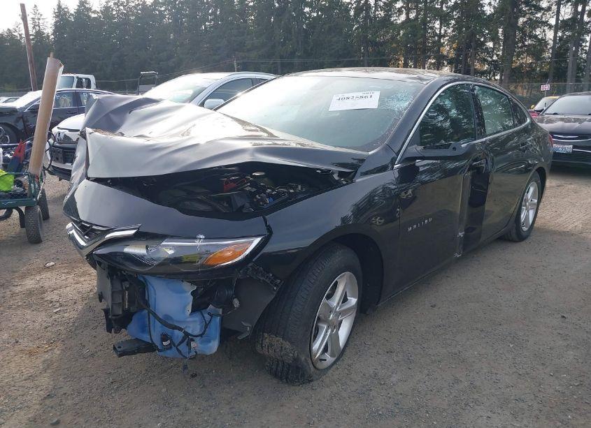 Photo 2 of 2022 Chevrolet Malibu FWD LS (VIN 1G1ZB5ST8NF204838)