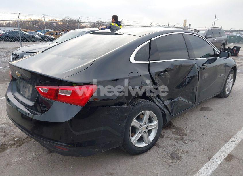 Photo 4 of 2023 Chevrolet Malibu LS (VIN 1G1ZB5ST8PF116679)