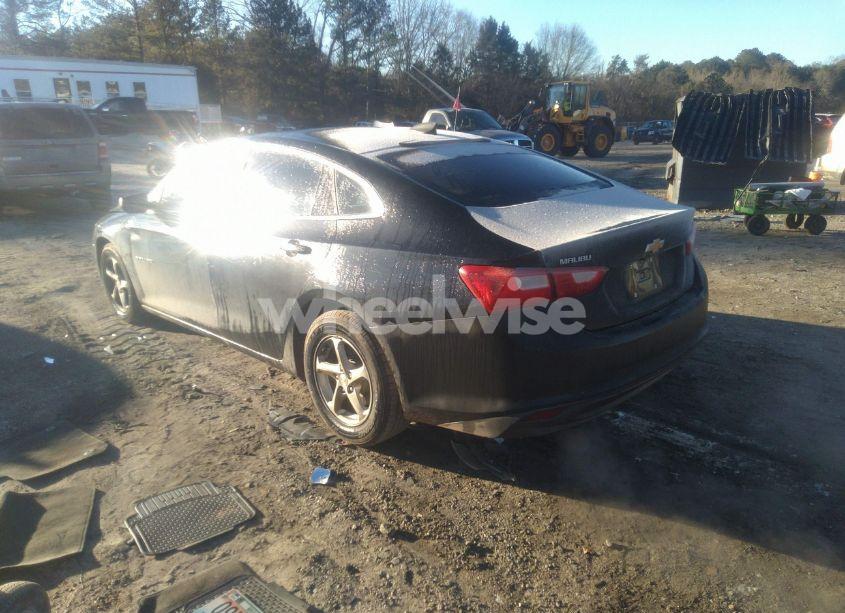 Photo 3 of 2016 Chevrolet Malibu LS (VIN 1G1ZB5ST9GF200655)