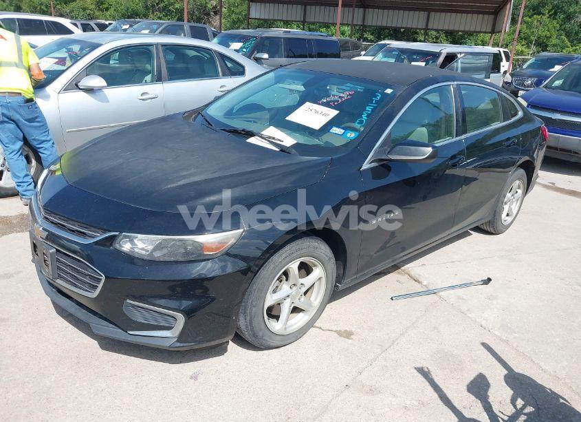 Photo 2 of 2016 Chevrolet Malibu LS (VIN 1G1ZB5ST9GF210764)