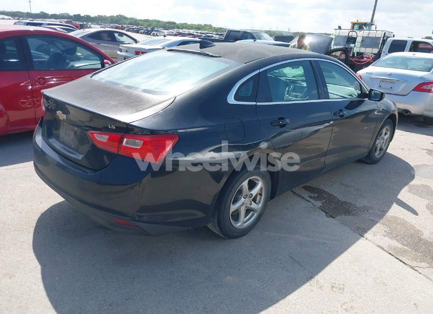 Photo 4 of 2016 Chevrolet Malibu LS (VIN 1G1ZB5ST9GF210764)