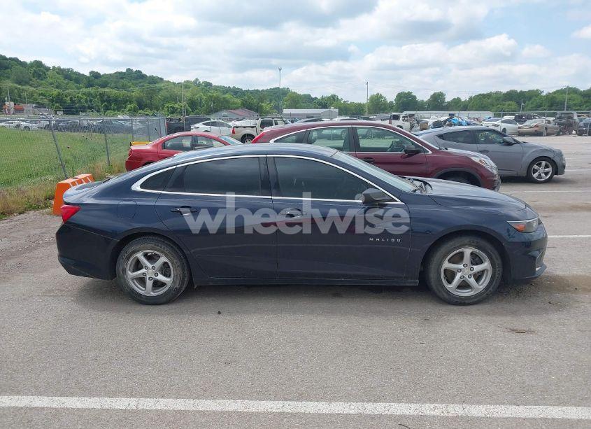 Photo 13 of 2016 Chevrolet Malibu LS (VIN 1G1ZB5ST9GF278692)