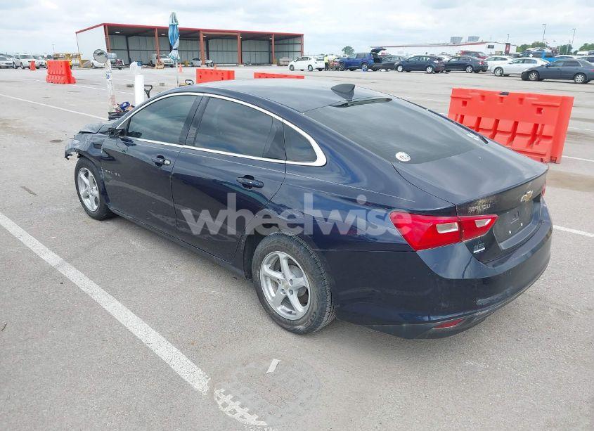 Photo 3 of 2016 Chevrolet Malibu LS (VIN 1G1ZB5ST9GF278692)