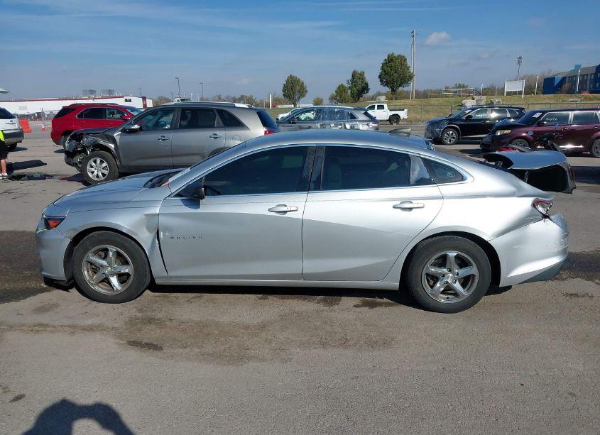 Photo 14 of 2016 Chevrolet Malibu LS (VIN 1G1ZB5ST9GF332251)