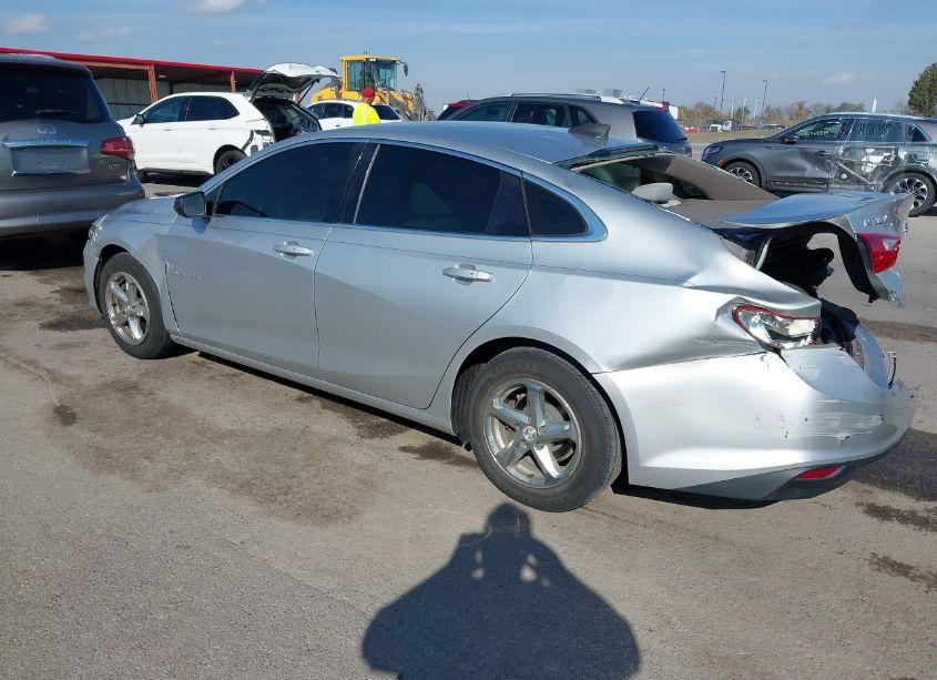 Photo 3 of 2016 Chevrolet Malibu LS (VIN 1G1ZB5ST9GF332251)