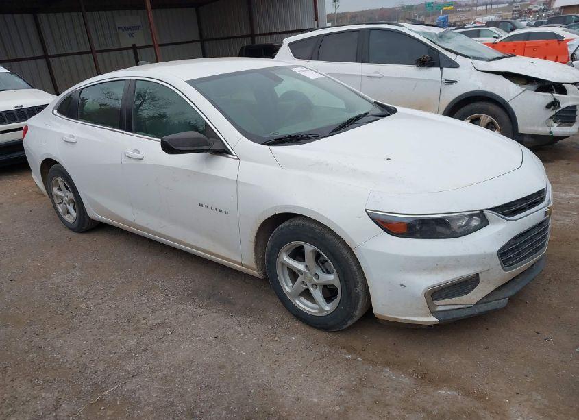 2017 Chevrolet Malibu LS (VIN 1G1ZB5ST9HF125800) main photo