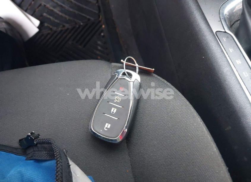 Photo 11 of 2017 Chevrolet Malibu LS (VIN 1G1ZB5ST9HF140085)