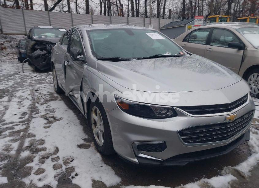 Photo 18 of 2017 Chevrolet Malibu LS (VIN 1G1ZB5ST9HF140085)