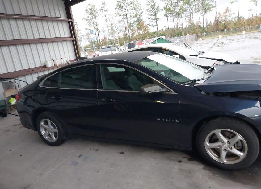 Photo 13 of 2017 Chevrolet Malibu LS (VIN 1G1ZB5ST9HF169554)