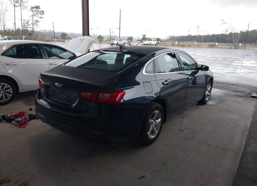 Photo 4 of 2017 Chevrolet Malibu LS (VIN 1G1ZB5ST9HF169554)