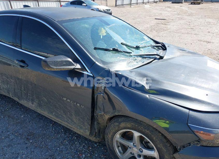 Photo 18 of 2017 Chevrolet Malibu LS (VIN 1G1ZB5ST9HF226240)